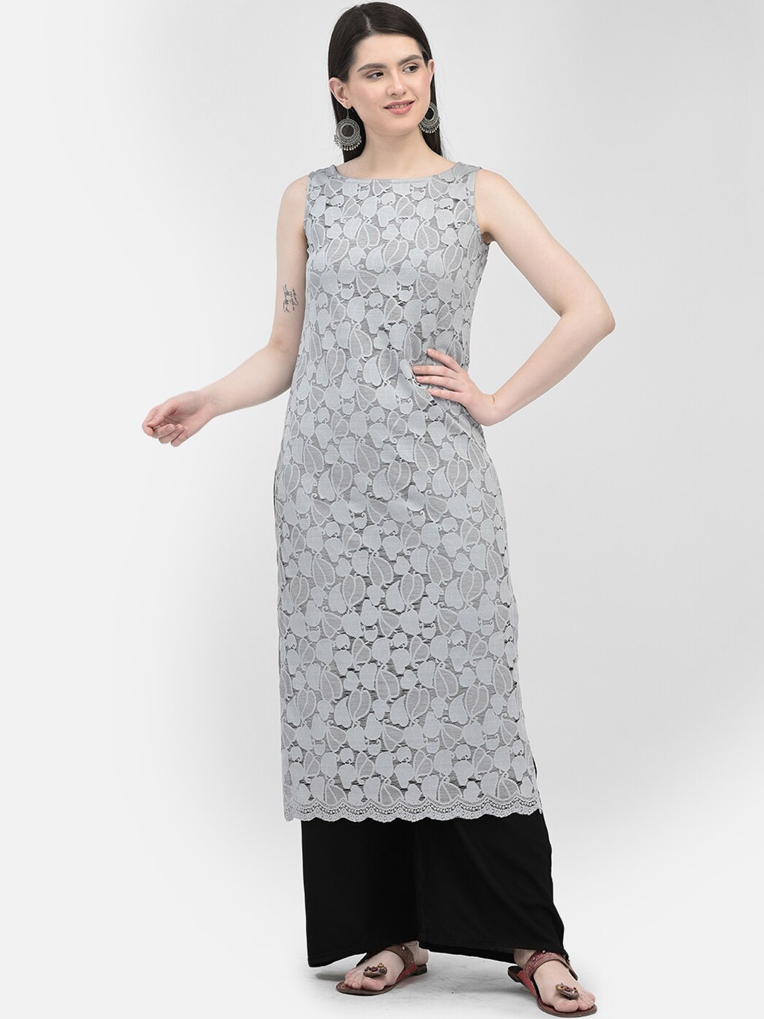 

Ojjasvi Net Embroidered Kurta, Grey