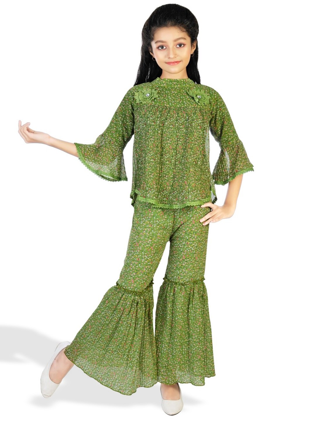 

BAESD Floral Printed High Neck Top with Palazzos, Green