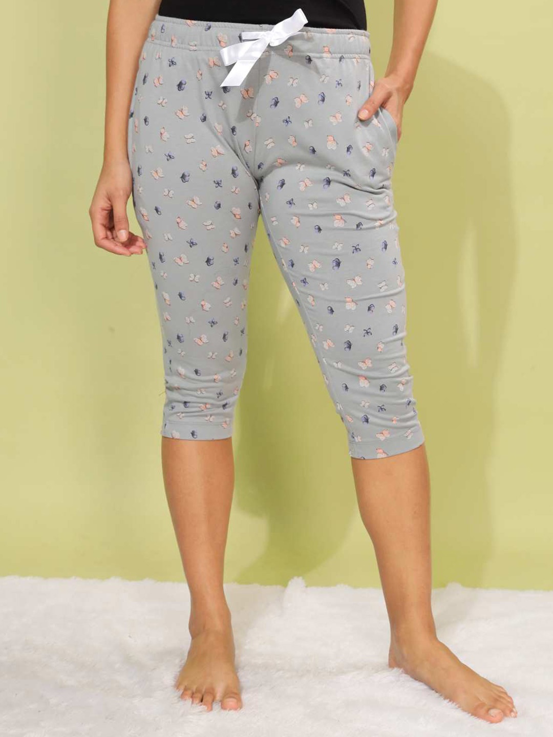 

Dollar Missy Women Printed Pure Cotton Lounge Capris, Grey