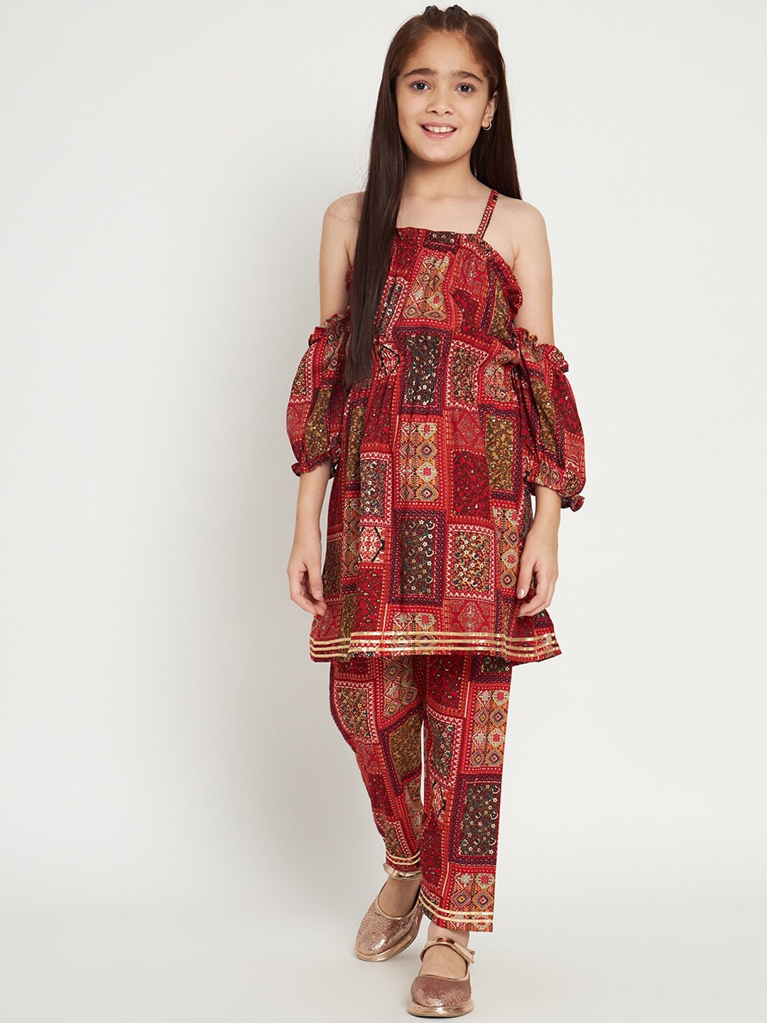 

Readiprint Fashions Girls Ethnic Motifs Printed Gotta Patti Kurti with Pyjamas, Maroon