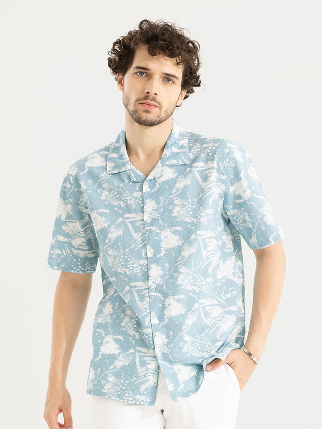 

Snitch Blue Classic Abstract Printed Cotton Boxy Seer Sucker Casual Shirt