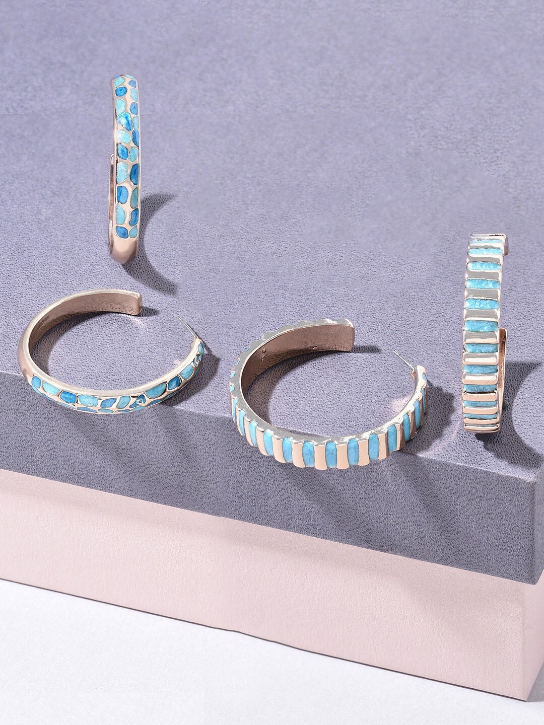 

AMI Turquoise Set Of 2 Gold-Plated Contemporary Hoop Earrings