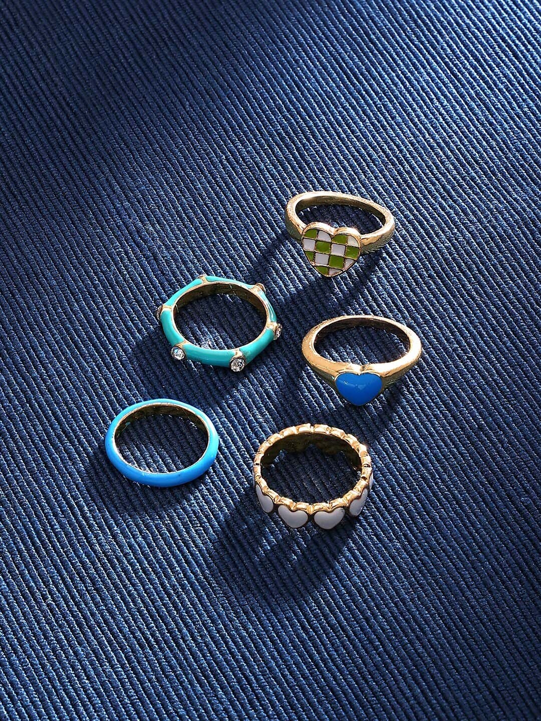 

AMI Set of 5 Enamel Heart Shaped Heart Stackable Rings, Gold
