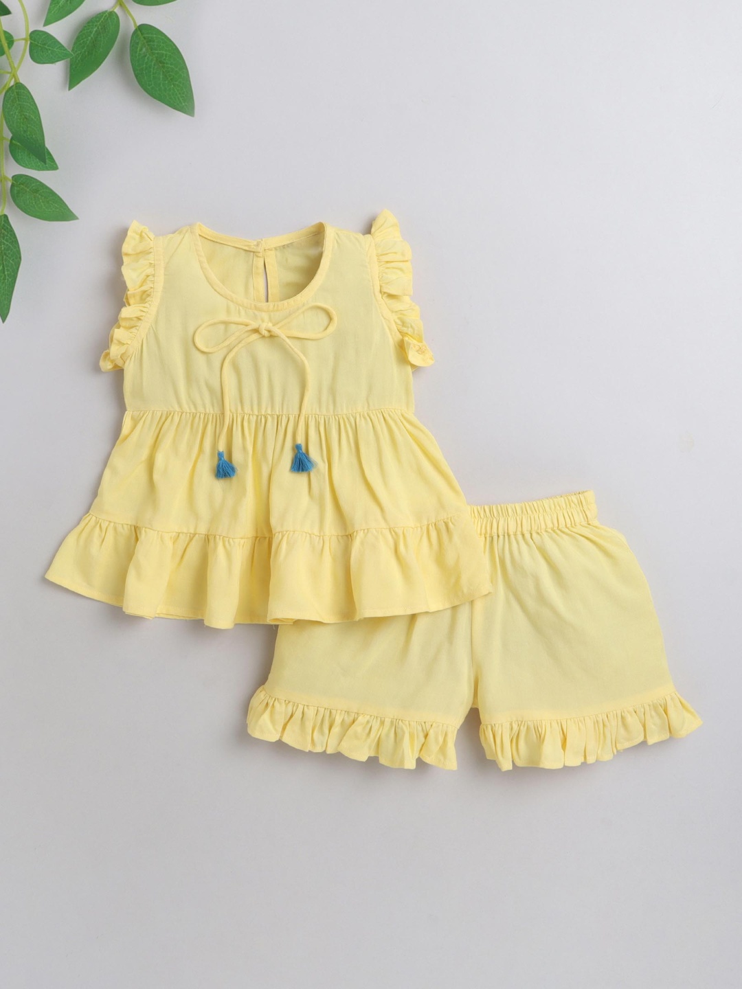

The Magic Wand Girls Round Neck Top With Shorts, Yellow