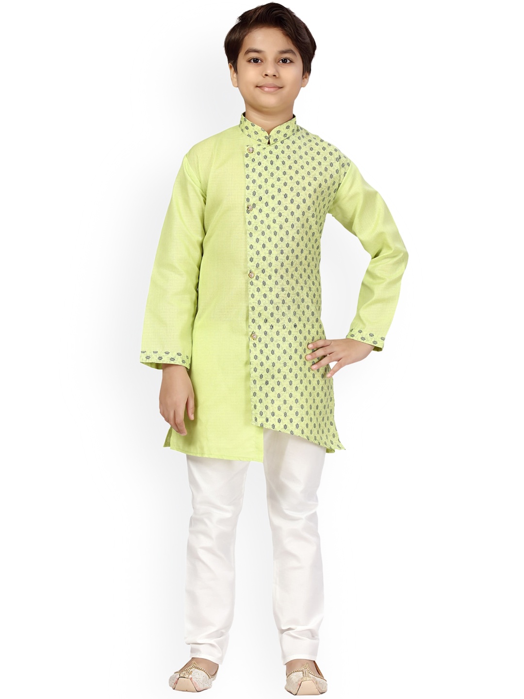 

BAESD Boys Ethnic Motifs Printed Mandarin Collar Pure Cotton Kurta with Pyjamas, Green