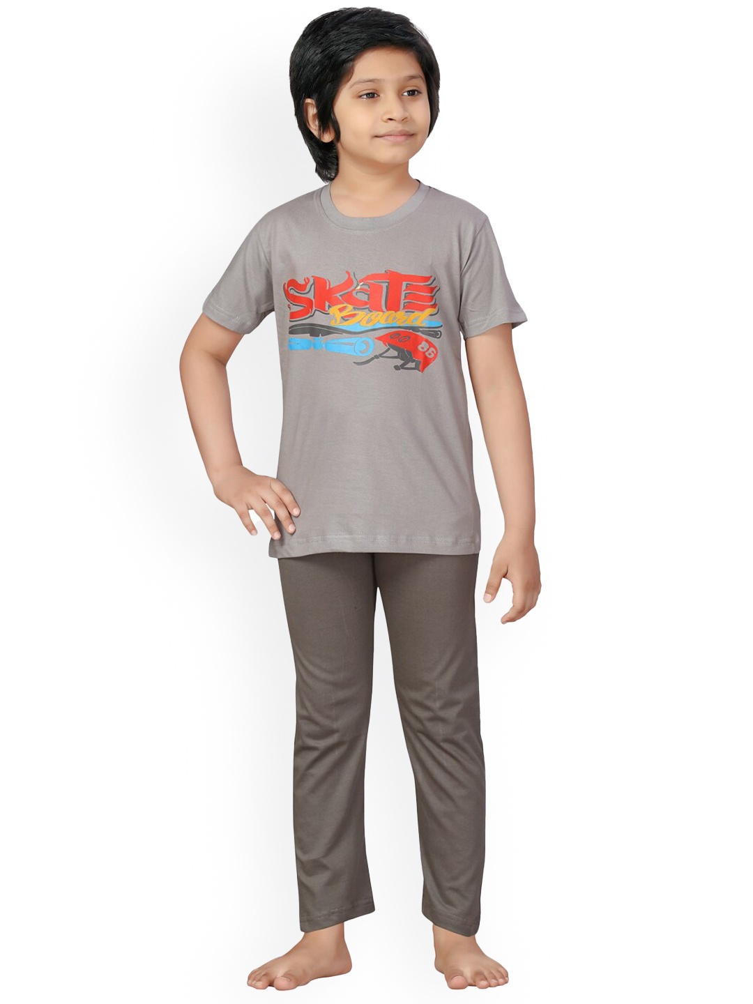 

BAESD Boys Typography Printed Pure Cotton T-shirt With Pyjamas, Grey