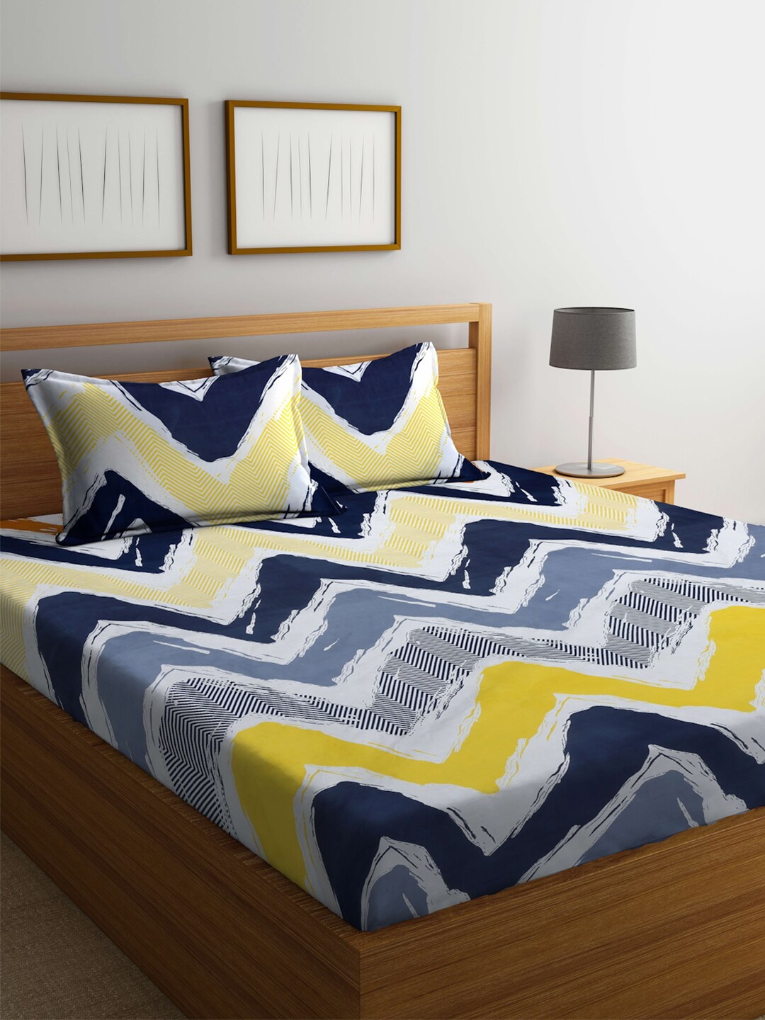 

FABINALIV Yellow & Blue Geometric Printed 300 TC King Fitted Bedsheet With 2 Pillow Covers
