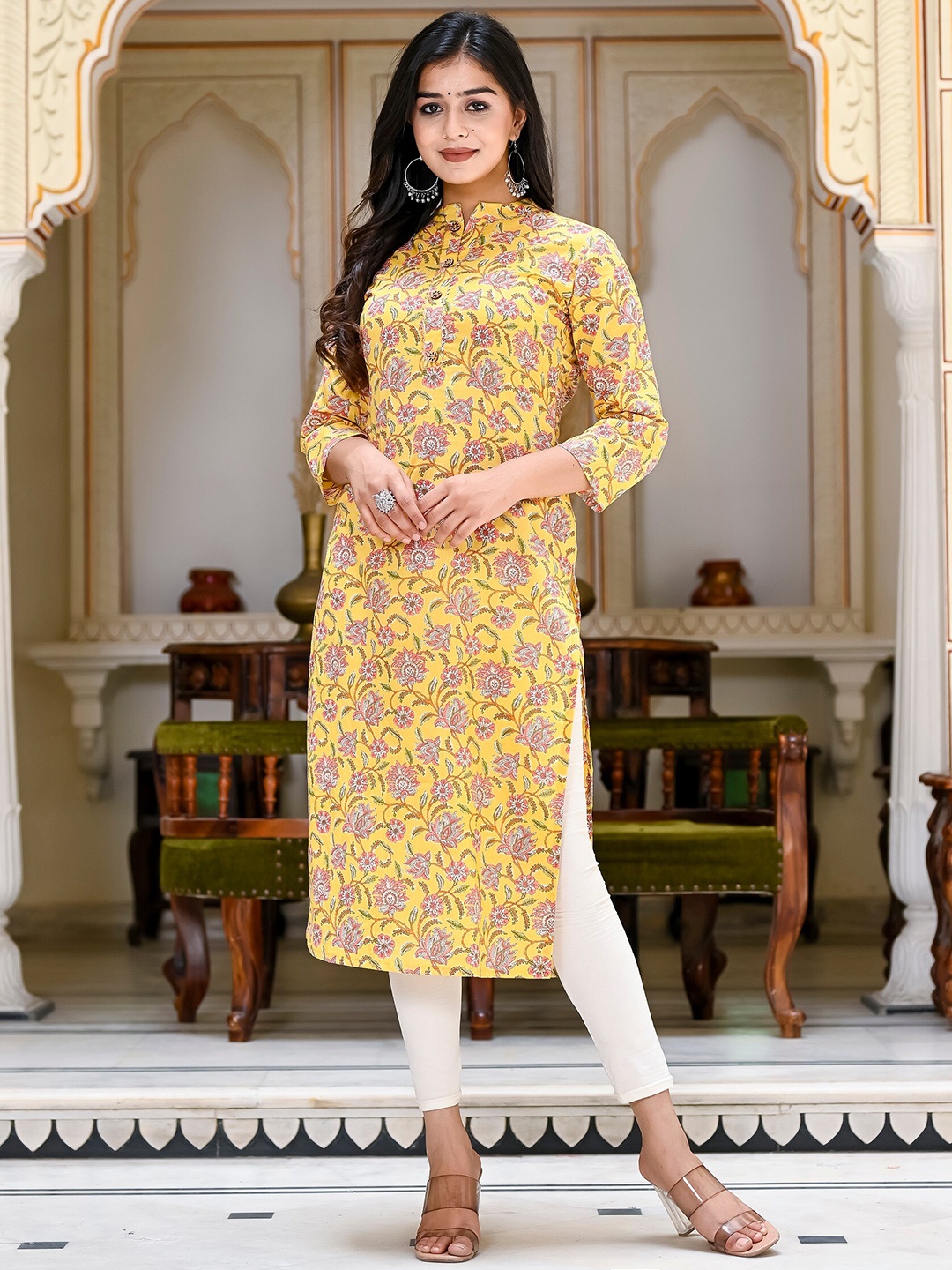 

MissKurti Floral Printed Mandarin Collar Cotton Kurta, Yellow