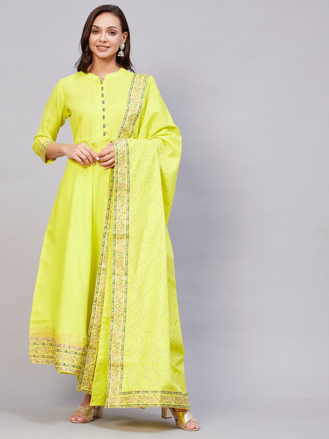 

KALINI Women Ethnic printed Anarkali Kurta with Trousers & With Dupatta, Yellow