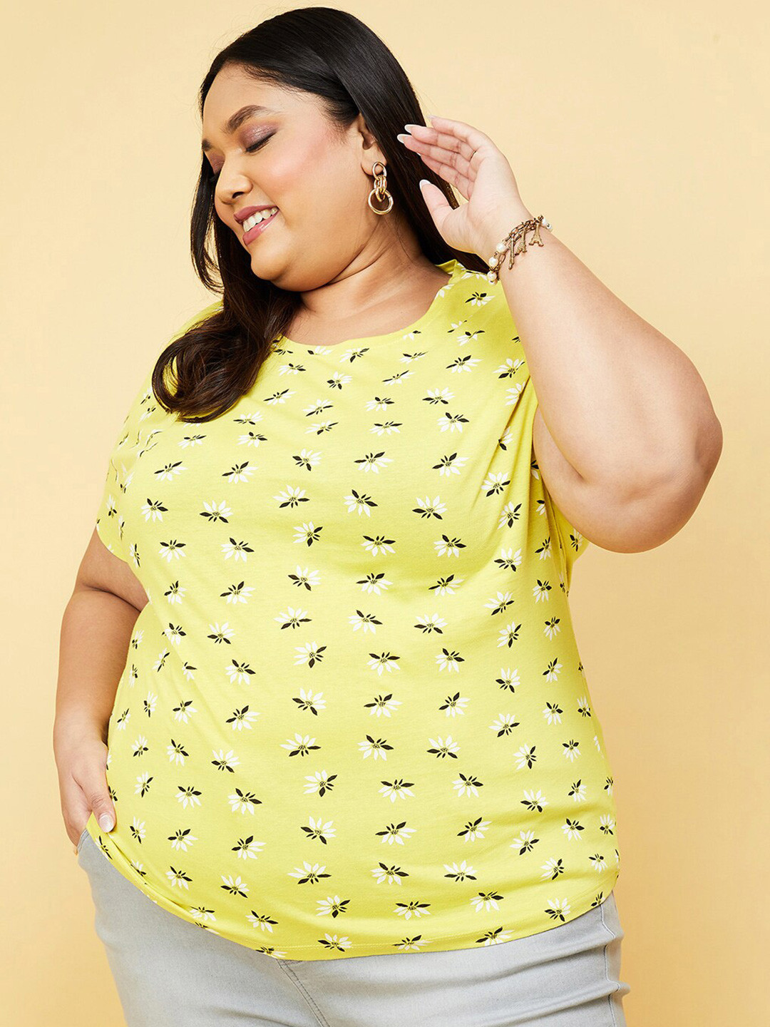 

max Plus Size Floral Printed Round Neck Pure Cotton T-shirt, Yellow
