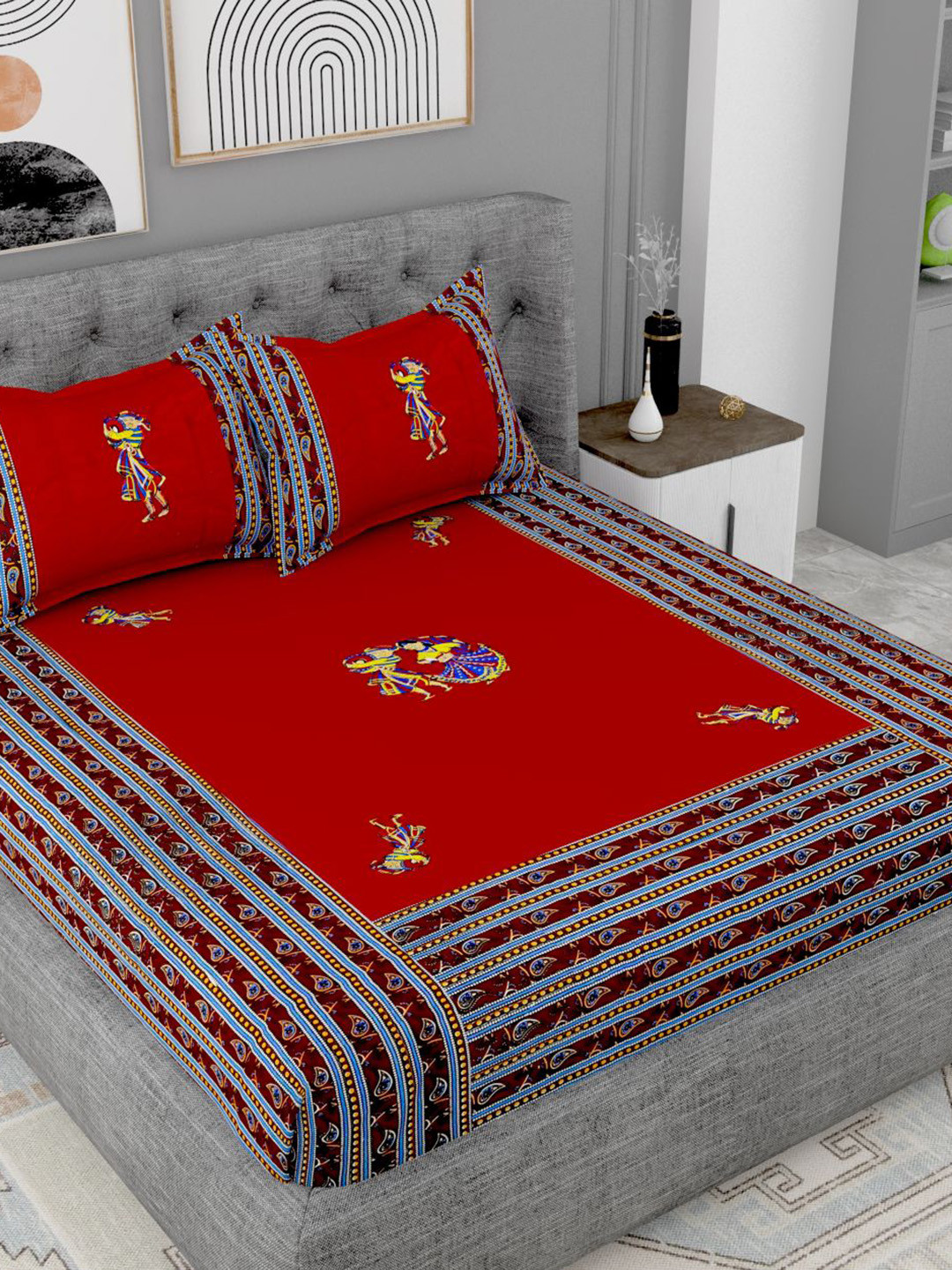 

Lali Prints Maroon & Purple Printed Cotton 180 TC King Bedsheet with 2 Pillow Covers