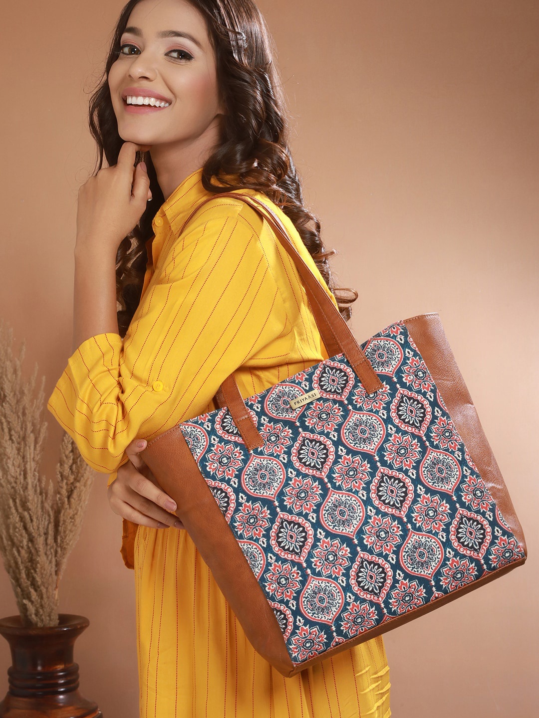 

Priyaasi Ethnic Motif Printed Structured Shoulder Bag, Brown