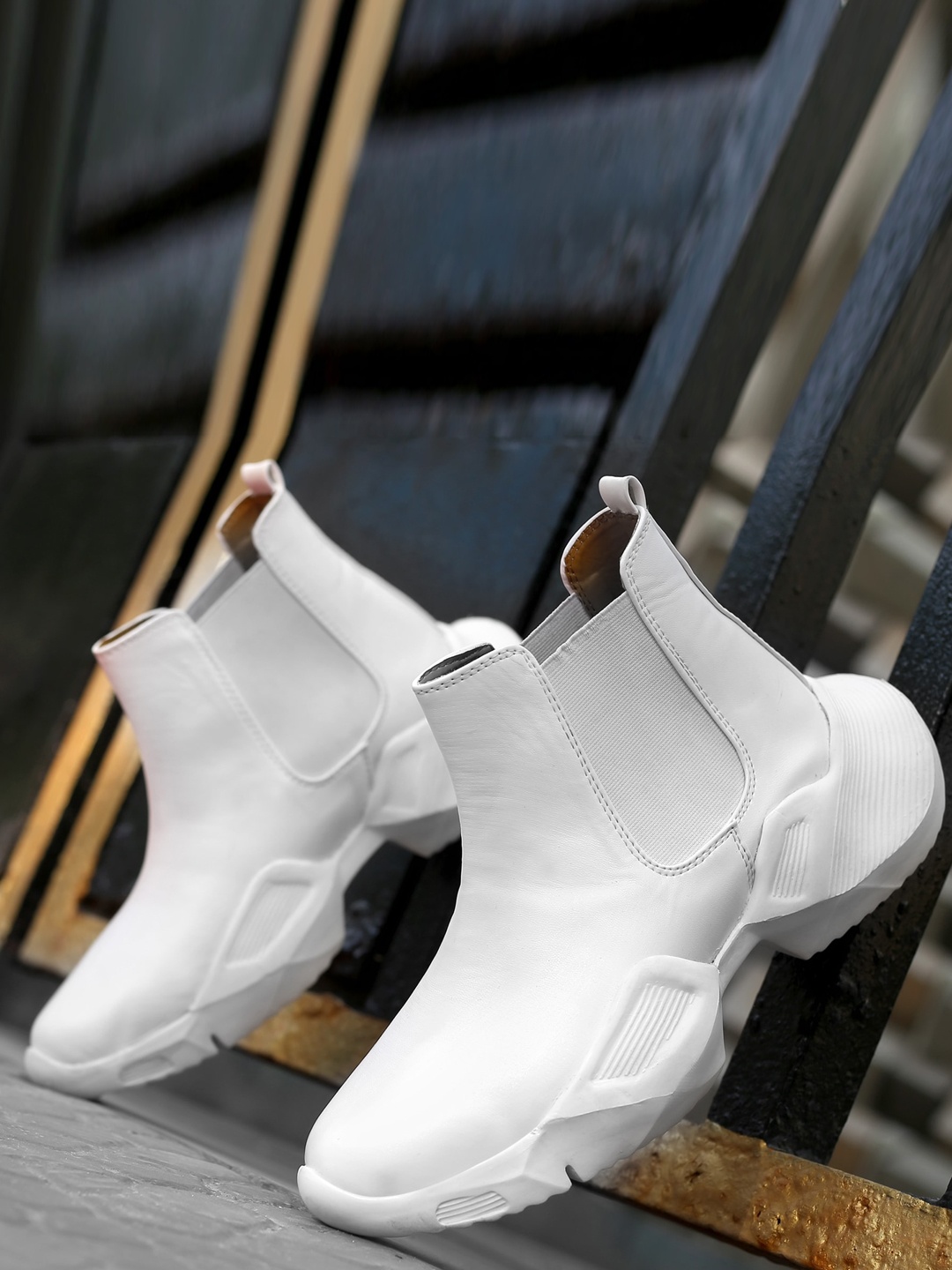 

Bxxy Men Flatform-Heeled Chelsea Boots, White