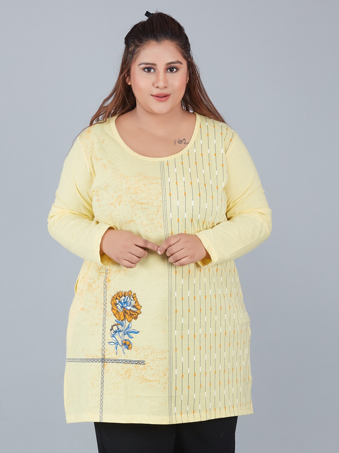 

CUPID Plus Size Floral Print Top, Yellow