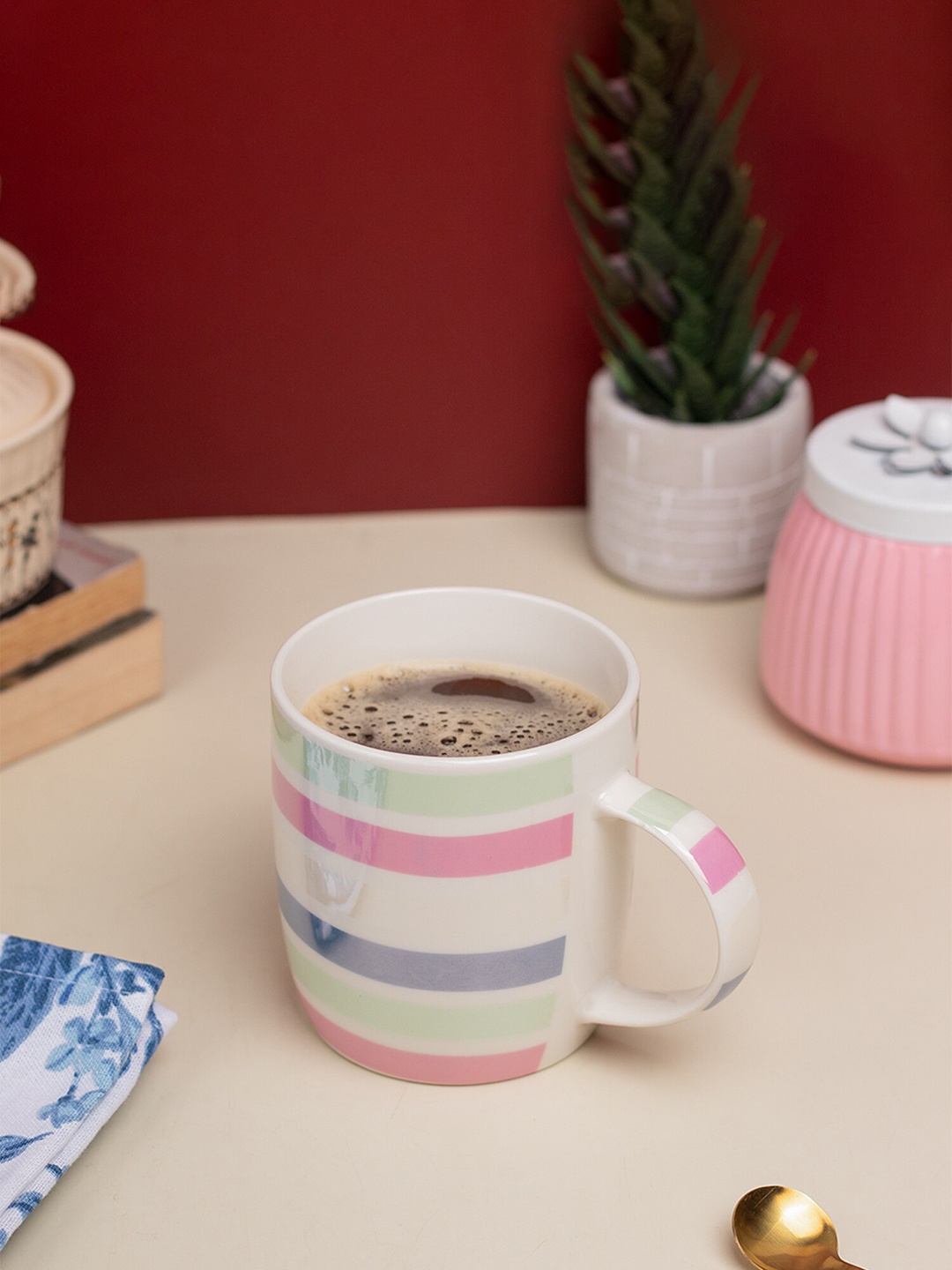 MARKET99 White & Pink Printed Ceramic Glossy Mugs-350 ml