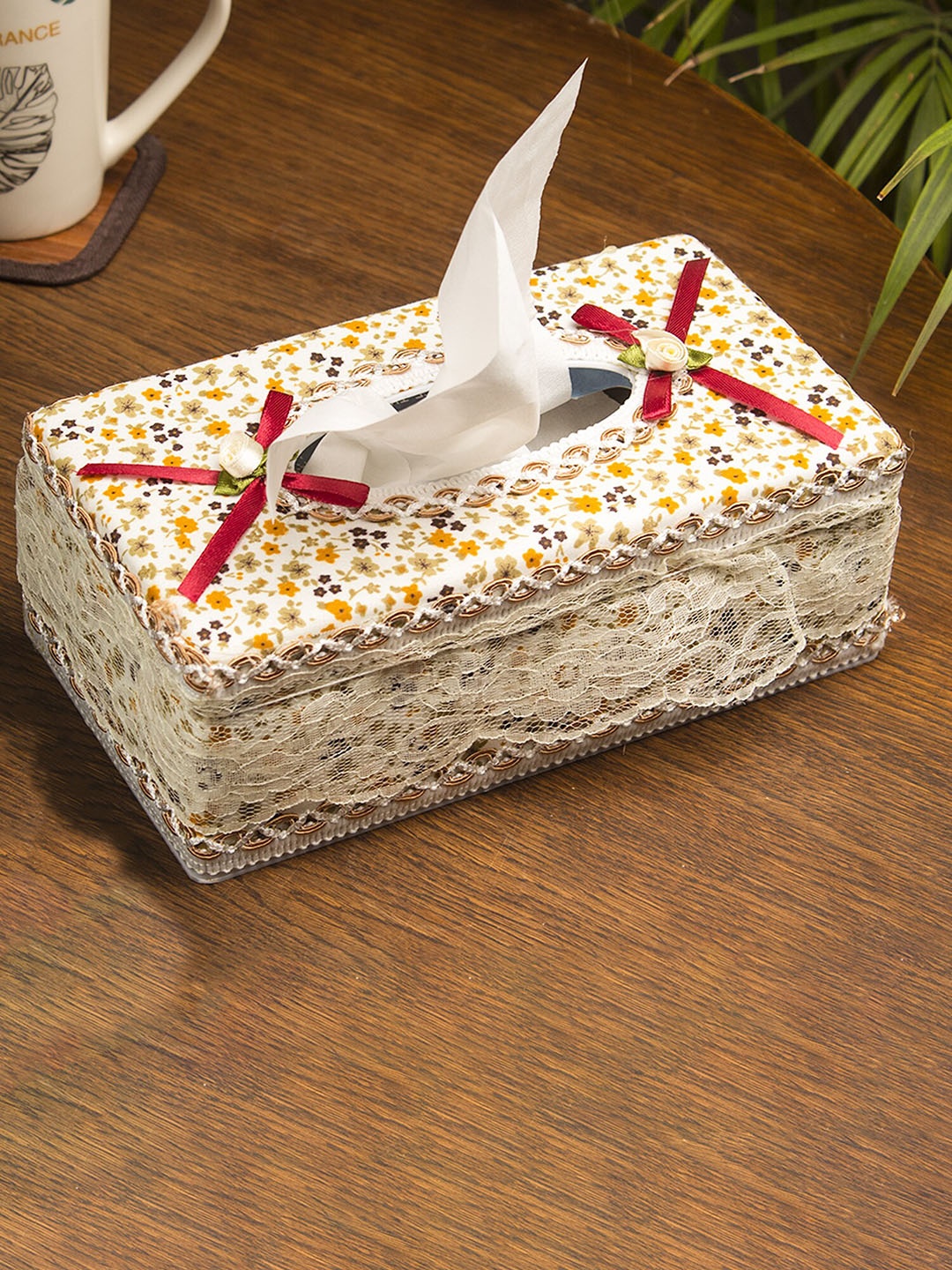 

MARKET99 Unisex Printed Tissue Box, Beige