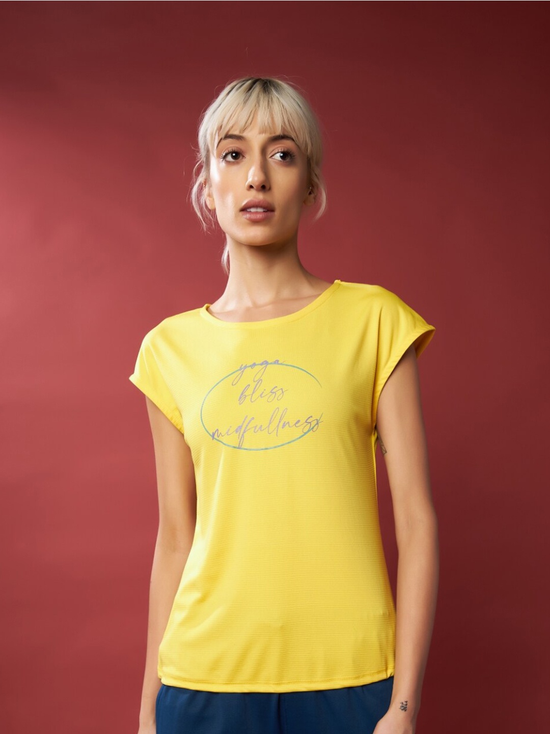 

UNPAR Typography Printed T-shirt, Yellow