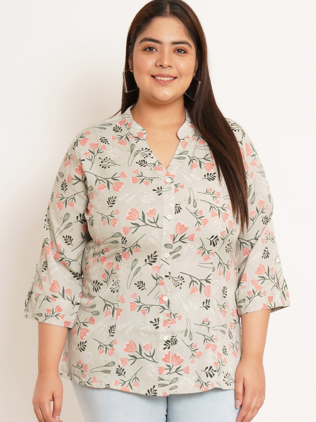 

U&F Beyond Plus Size Floral Printed Mandarin Collar Shirt Style Top, Green