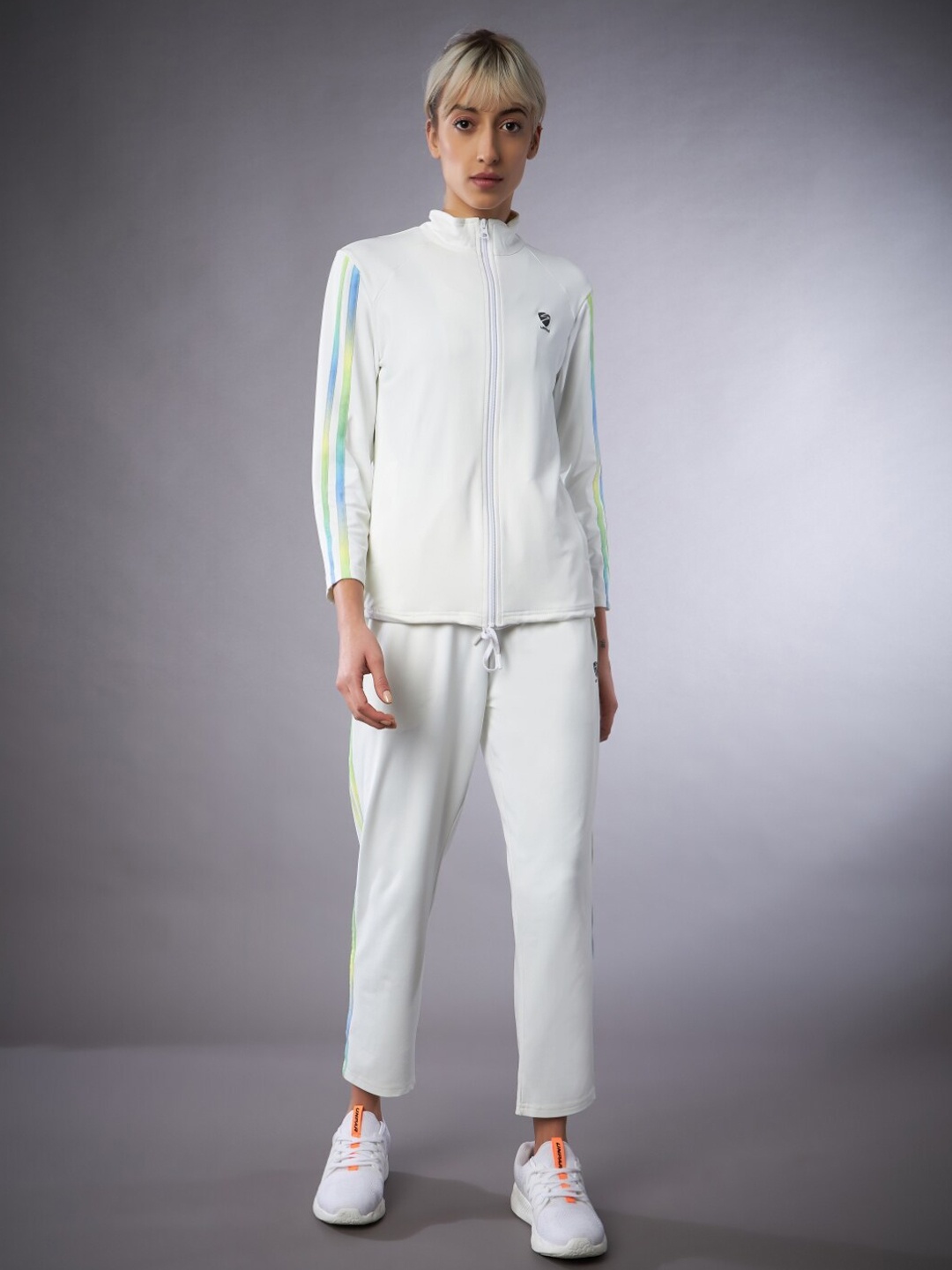 

UNPAR High Neck Tracksuits, White