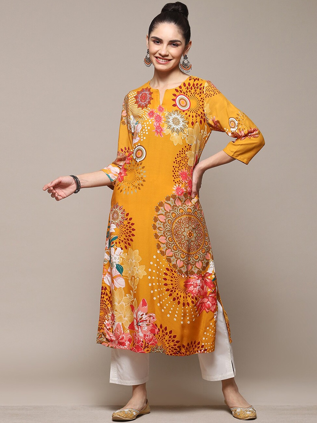 

Biba Floral Printed Thread Work Kurta, Yellow