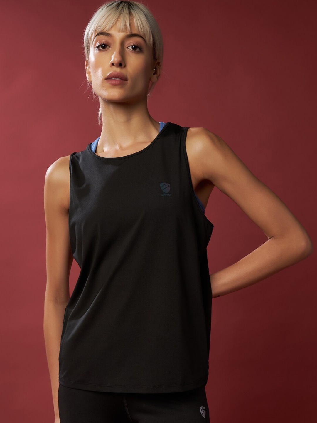 

UNPAR Round Neck Gym Innerwear Vests, Black