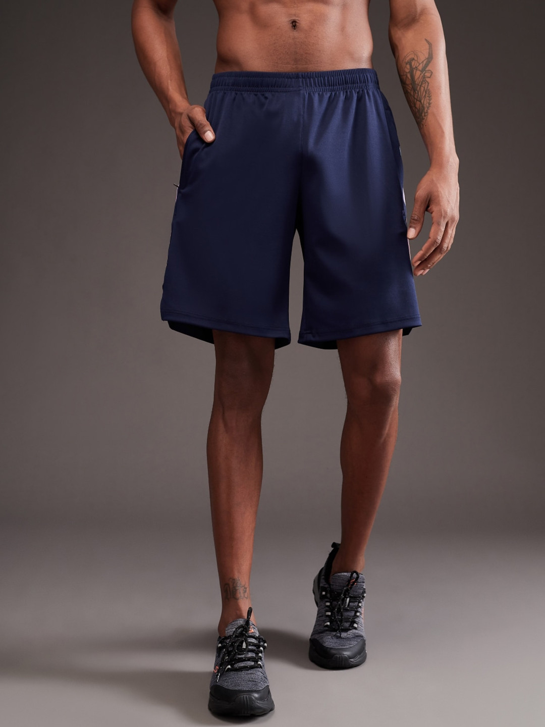 

UNPAR Men High-Rise Training or Gym Sports Shorts, Navy blue