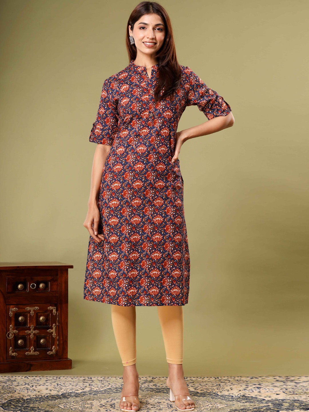 

Nishika Ethnic Motifs Printed Roll-Up Sleeves Mandarin collar Cotton Regular Kurta, Blue