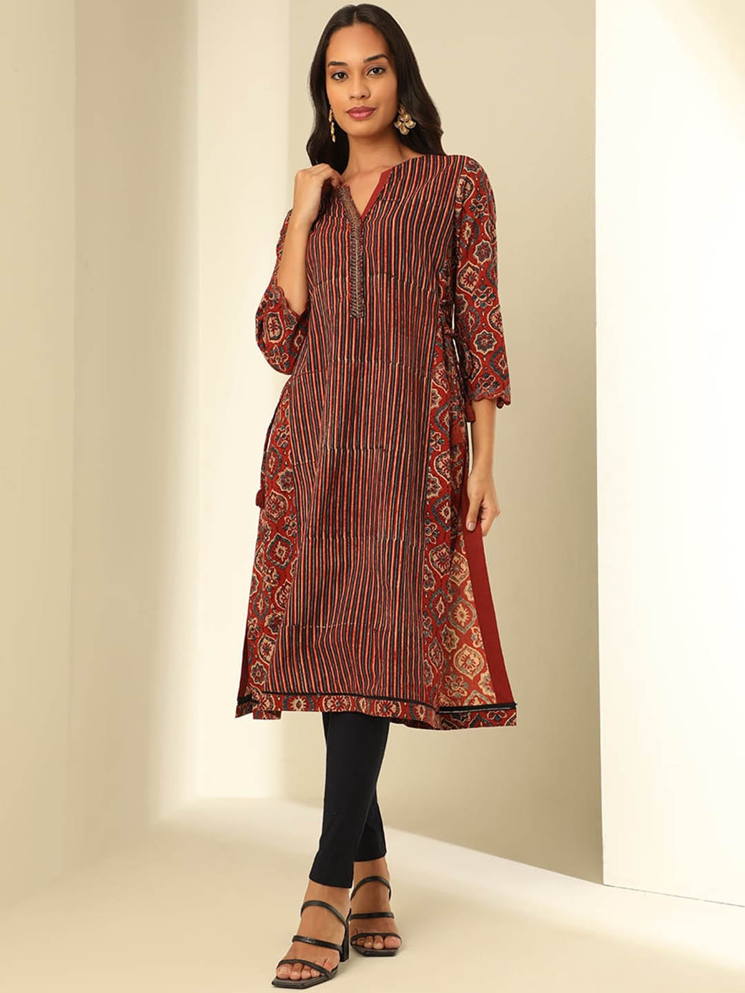 

Taneira Striped Cotton Kurta, Red
