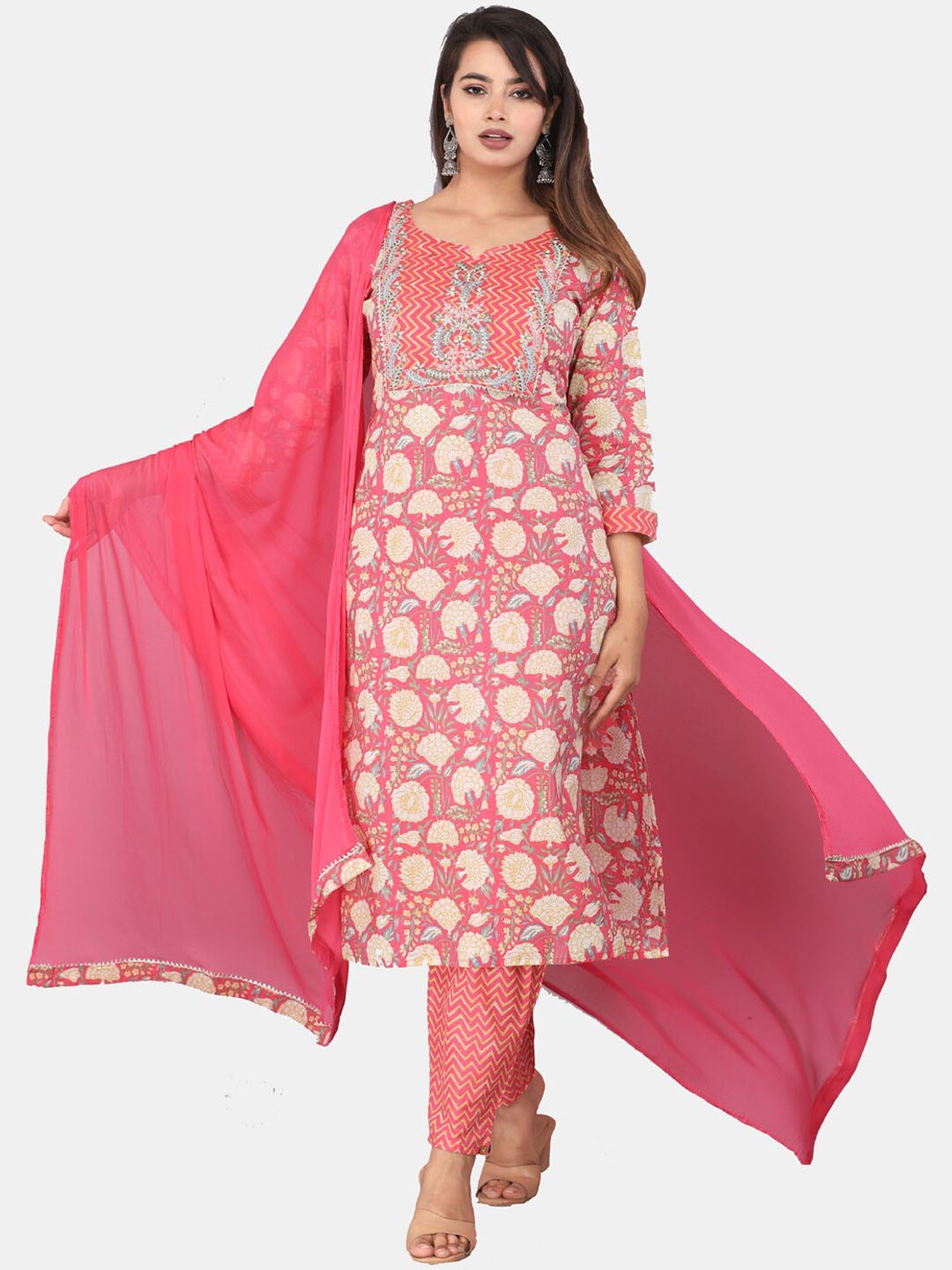 

HIGHLIGHT FASHION EXPORT Floral Printed Pure Cotton Kurta & Trousers With Dupatta, Pink