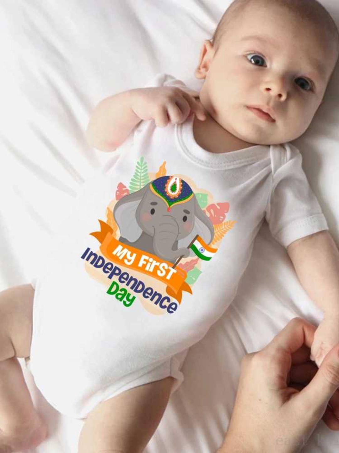 

KNITROOT Infants Printed Cotton Bodysuit, White