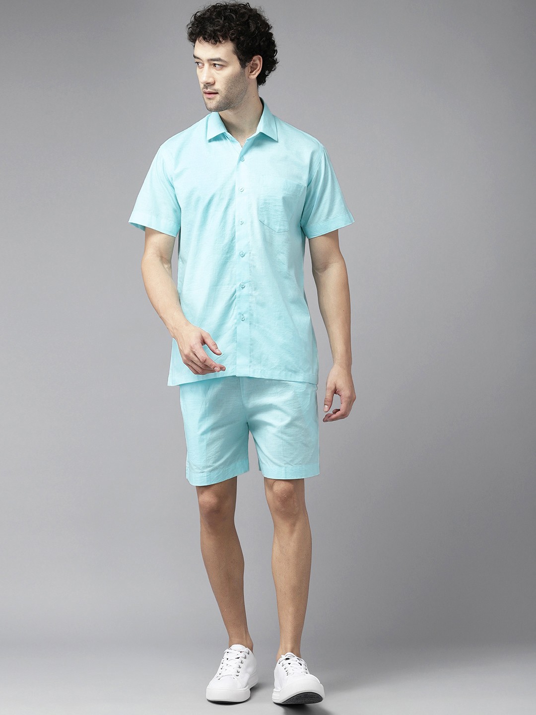 

Shaftesbury London Men Solid Shirt with Shorts, Blue
