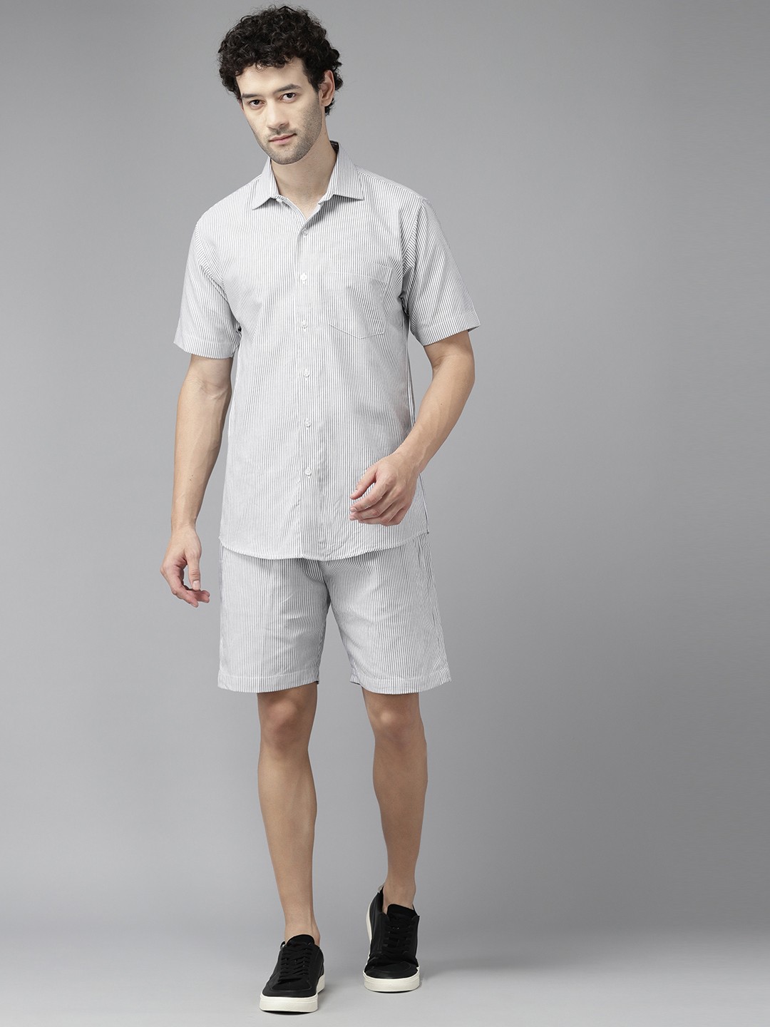 

Shaftesbury London Men Striped Shirt with Shorts, White