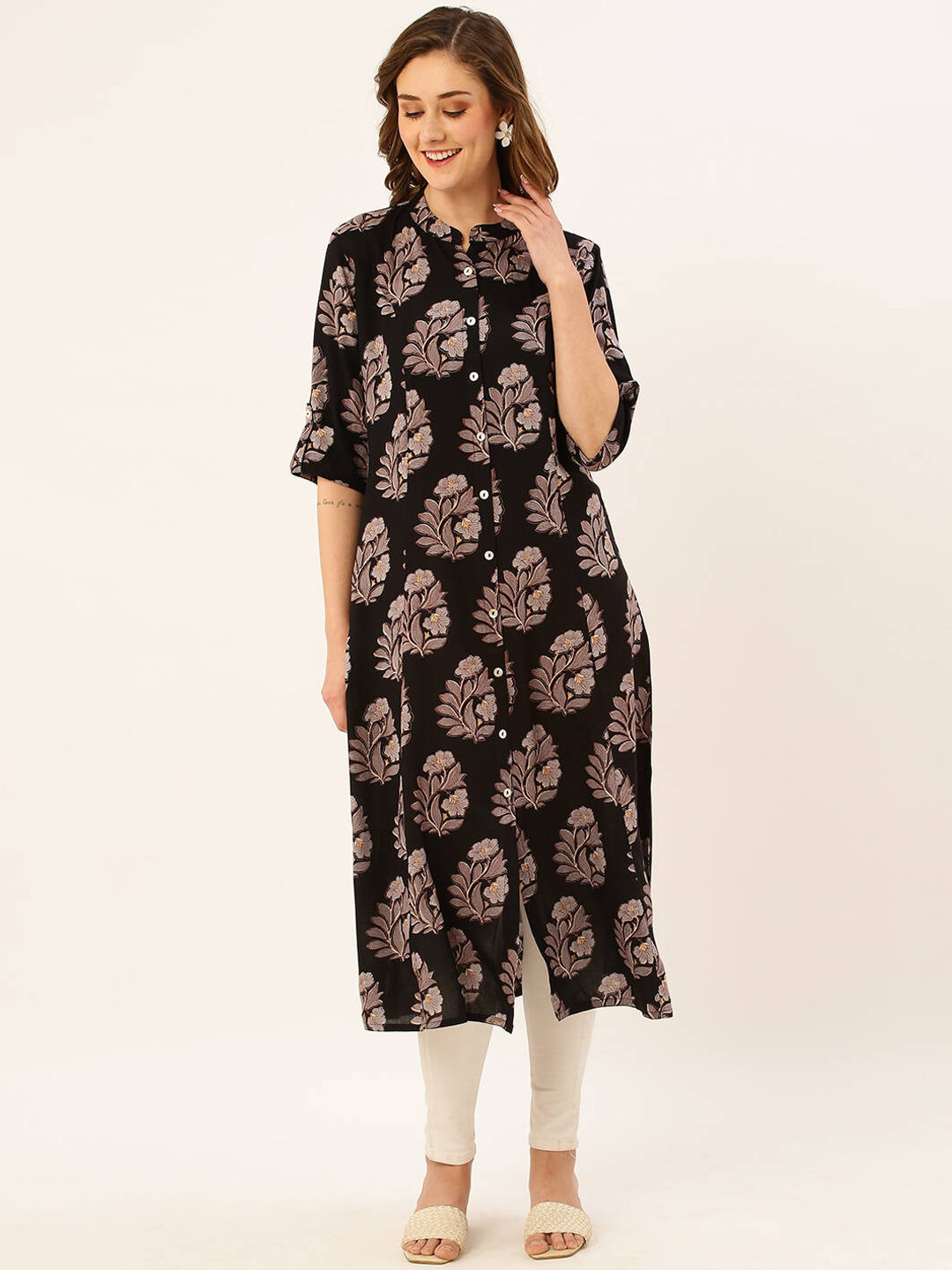 

ZOLA Black Floral Printed Roll Up Sleeves Mandarin Collar Kurta