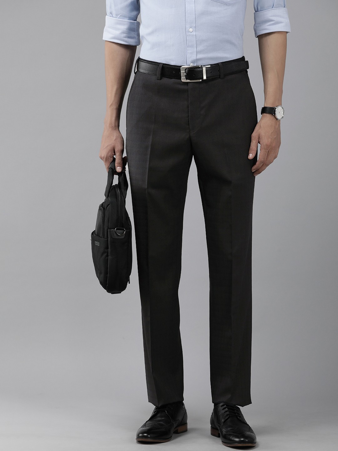 

Park Avenue Men Solid Formal Trousers, Black