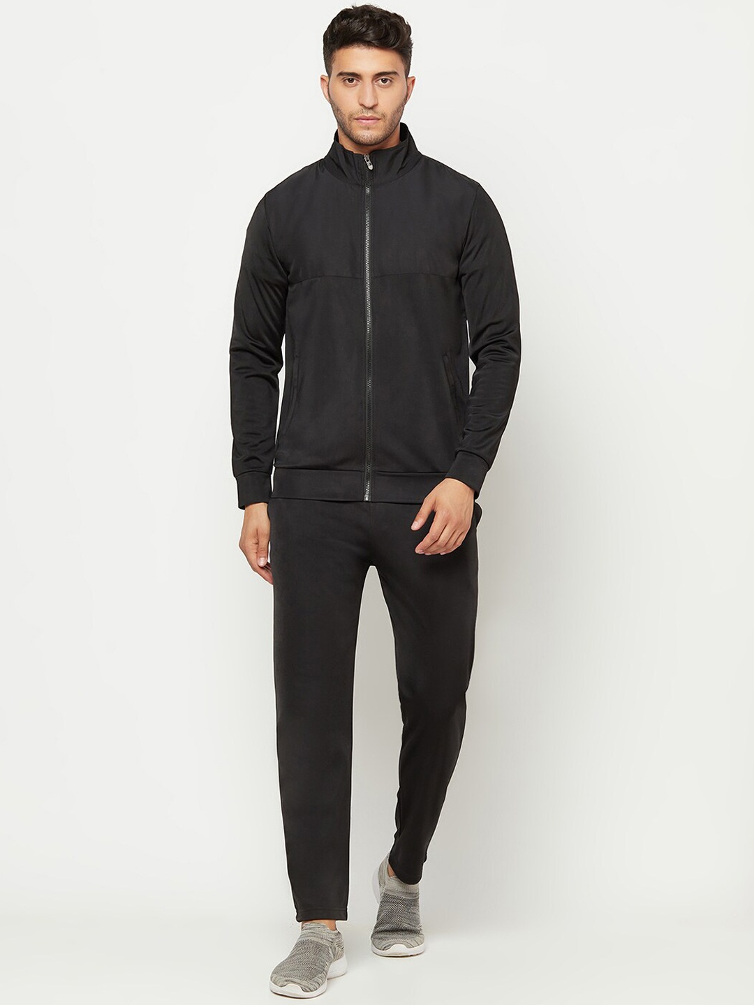 

GLITO Men Stretchable Tracksuits, Black