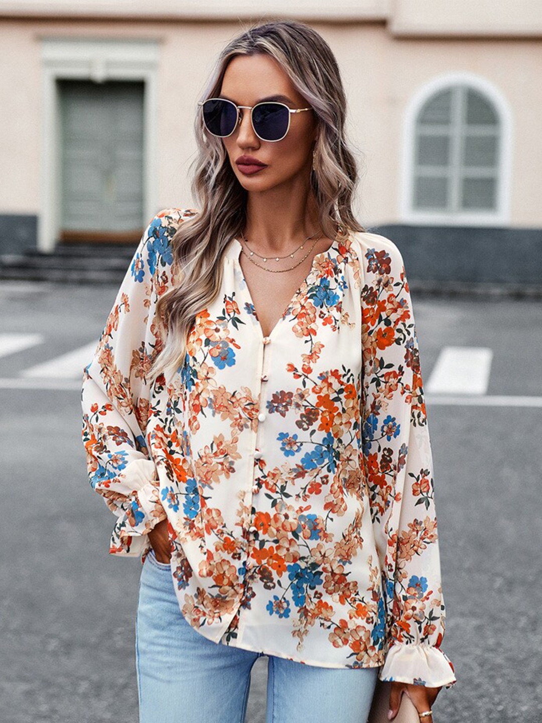 

BoStreet Beige Floral Printed Mandarin Collar Puff Sleeves Top
