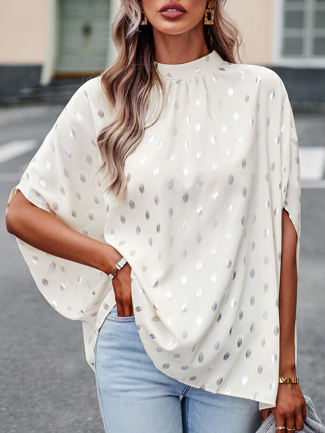 

BoStreet Off White Polka Dot Printed Extended Sleeves Kaftan Top