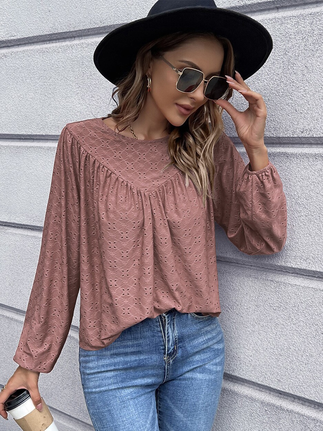 

StyleCast Pink Schiffli Puff Sleeve Top