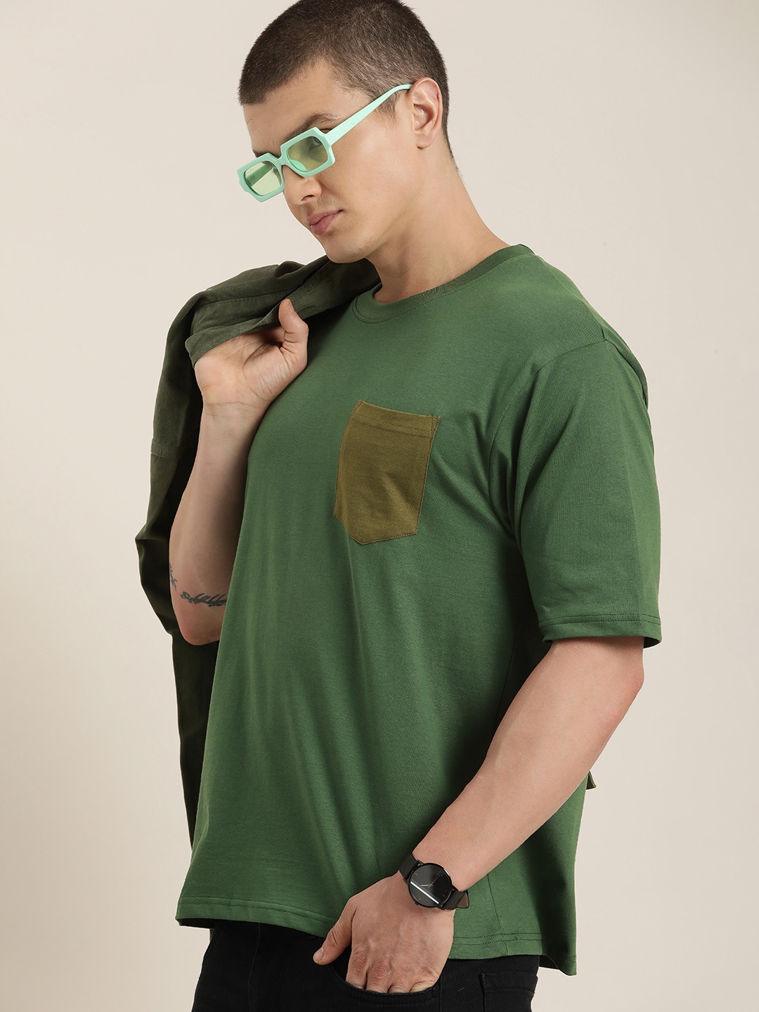 

DILLINGER Men Solid Oversized T-shirt, Green