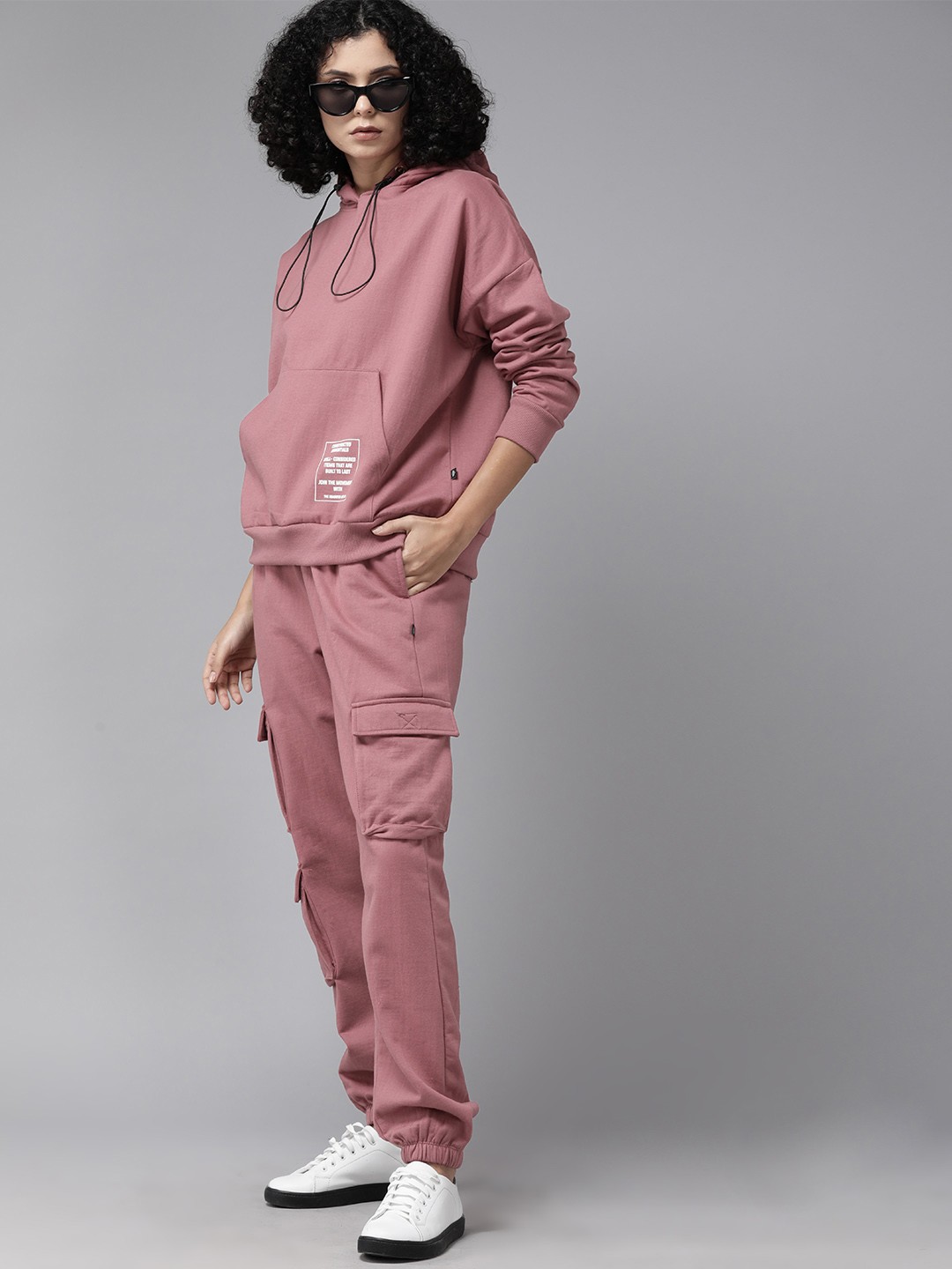 

The Roadster Lifestyle Co. Women Solid Relaxed Co-Ords, Rose