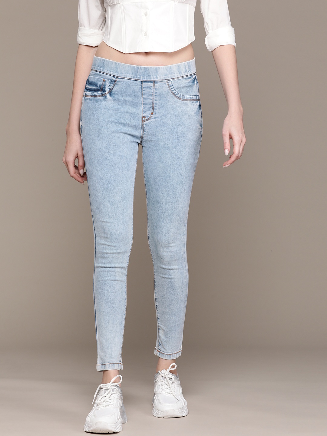 

The Roadster Lifestyle Co. Women Slim Fit Stretchable Jeans, Blue