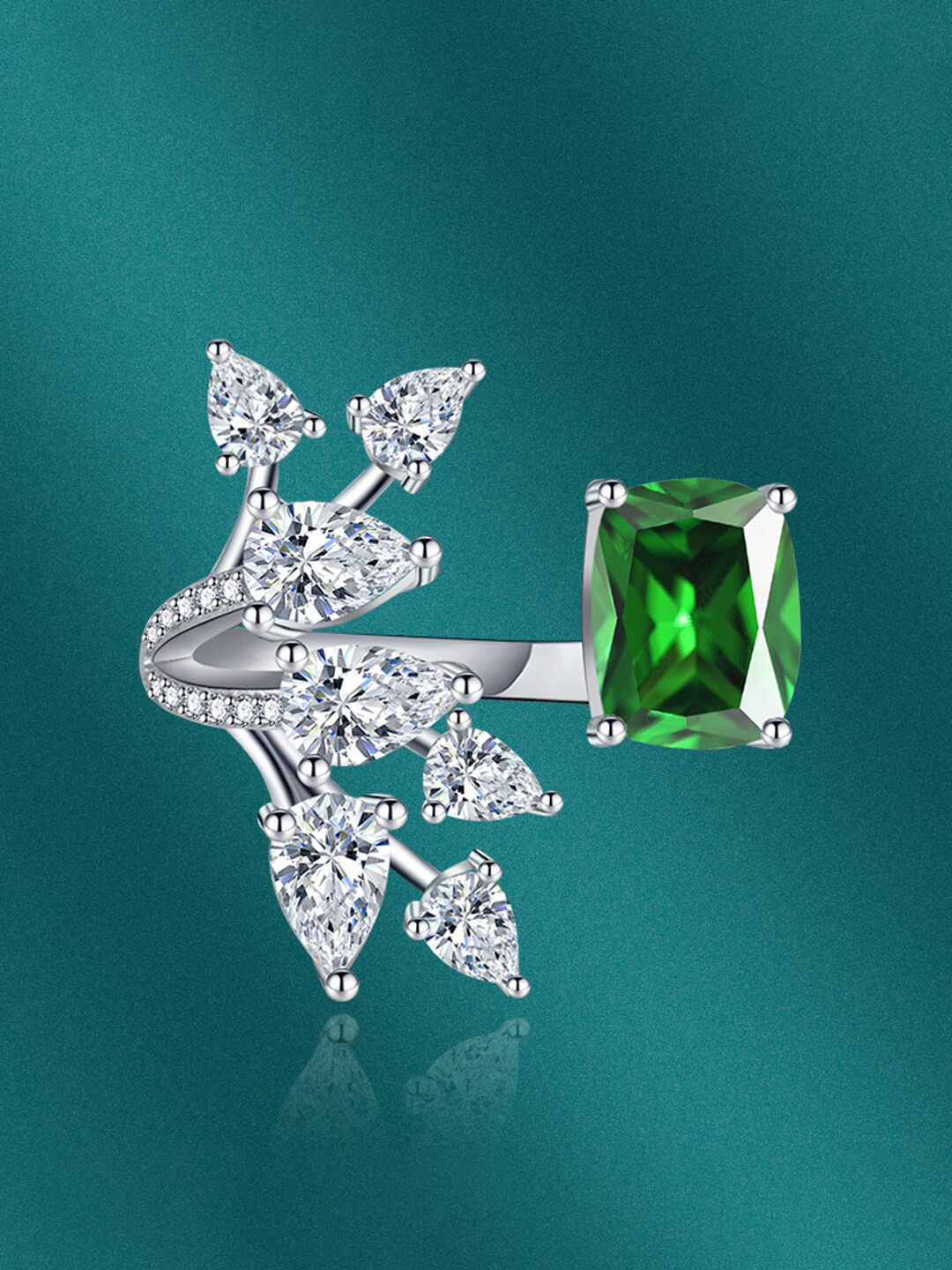 

Designs & You Silver-Plated Crushed Ice Cut American Diamond Studded Finger Ring