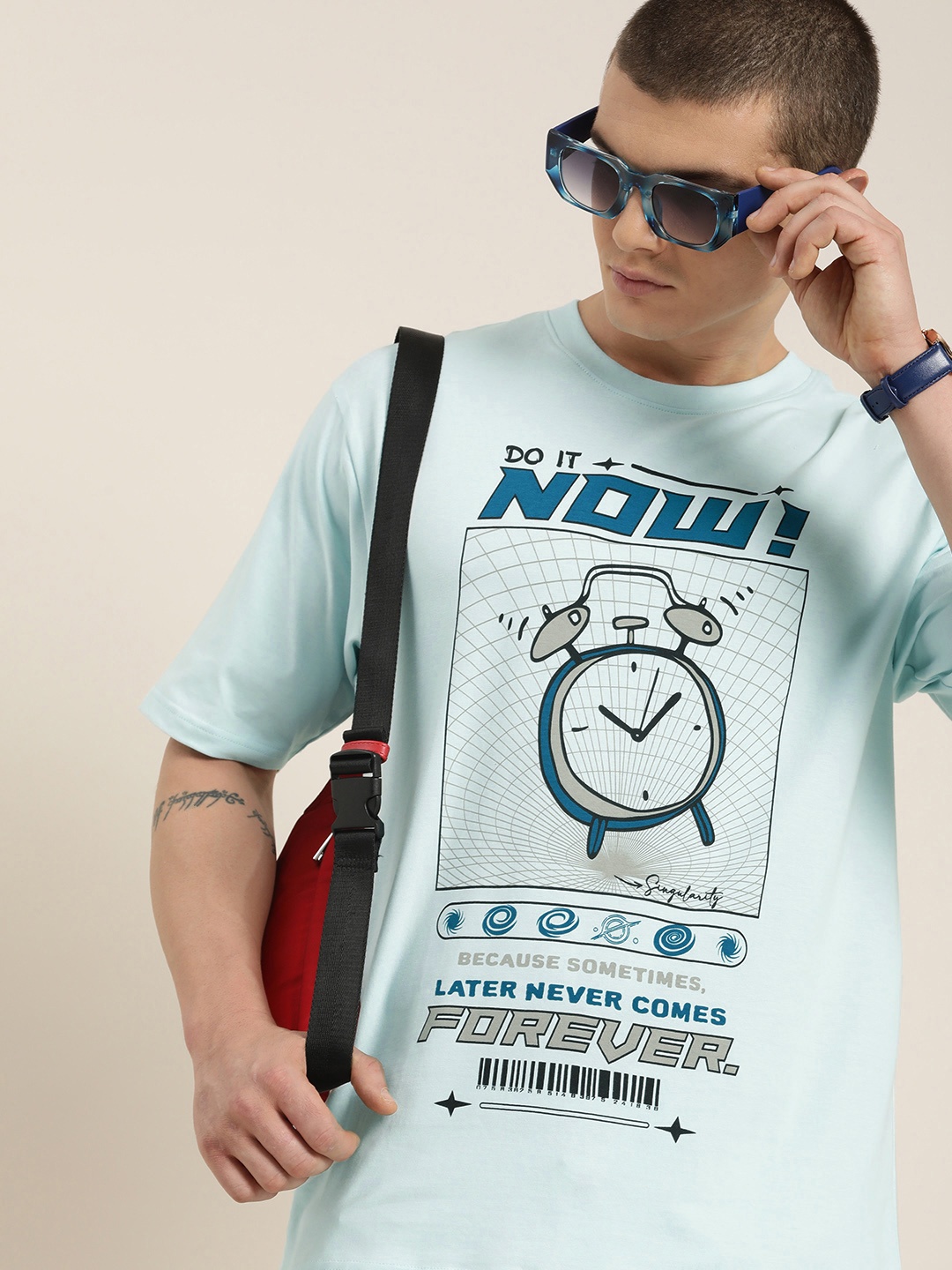 

Difference of Opinion Men Printed Pure Cotton T-shirt, Turquoise blue