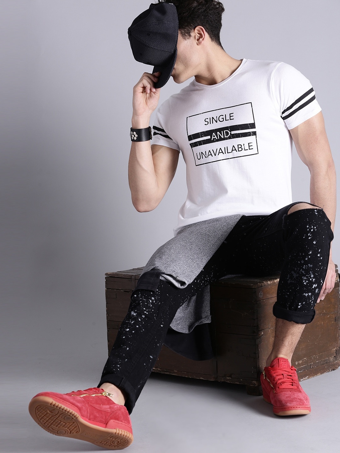 

Kook N Keech Men White Printed T-shirt