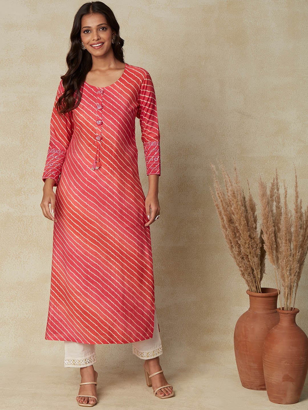 

FASHOR Pink & Orange Coloured Leheriya Gotta Patti Straight Kurta