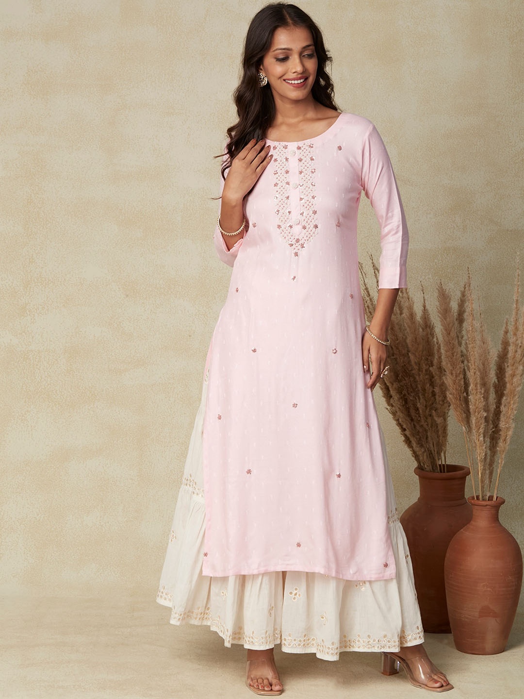 

FASHOR Floral Embroidered Sequinned Straight Kurta, Pink