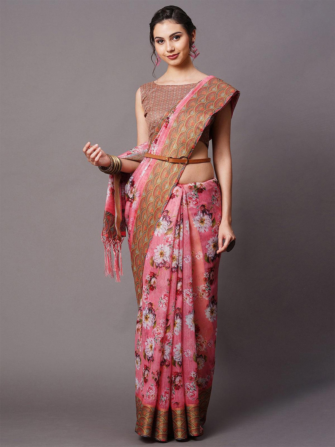

ODETTE Floral Printed Saree, Pink