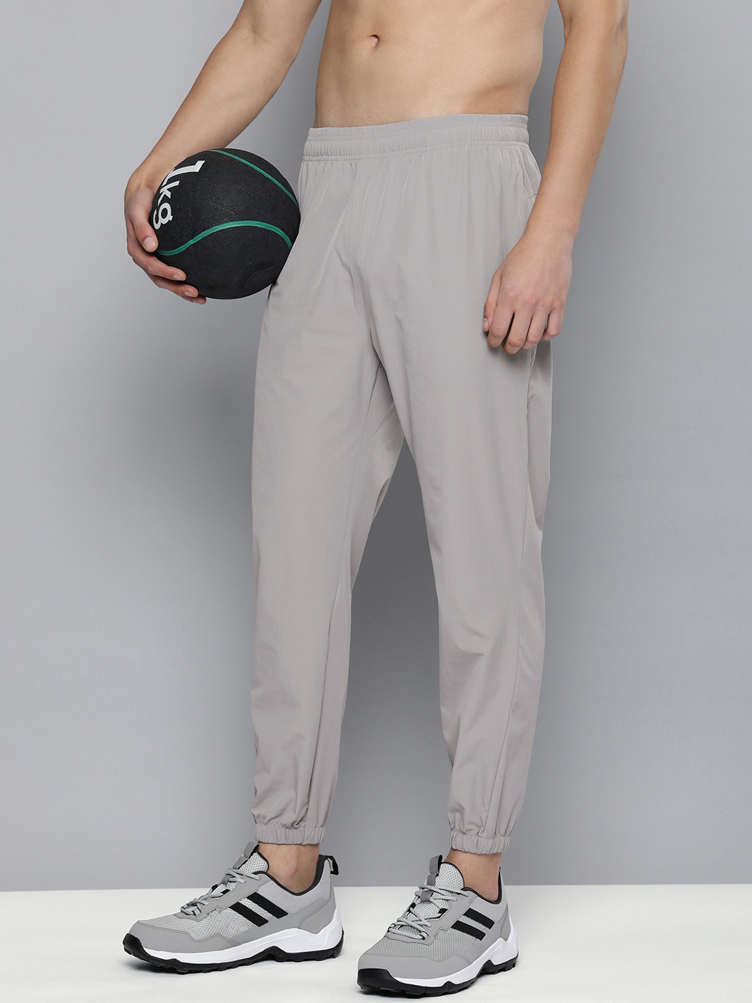 

HRX by Hrithik Roshan Men Training Joggers, Grey