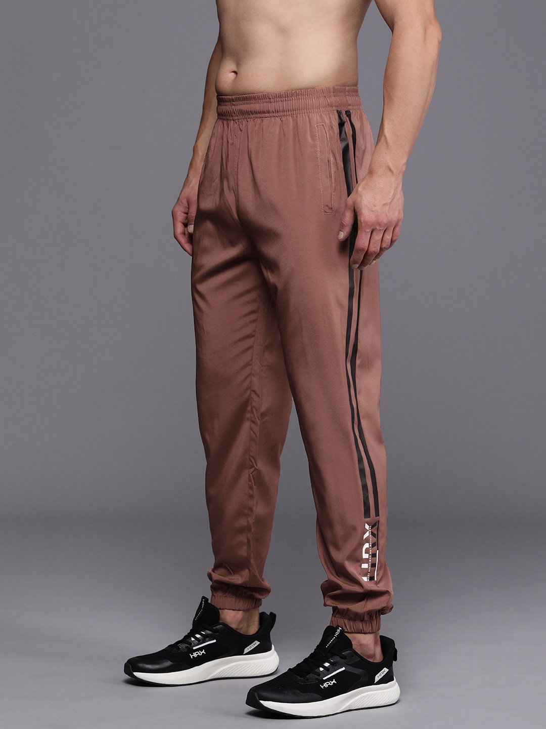 

HRX by Hrithik Roshan Men Rapid-Dry Training Joggers, Brown