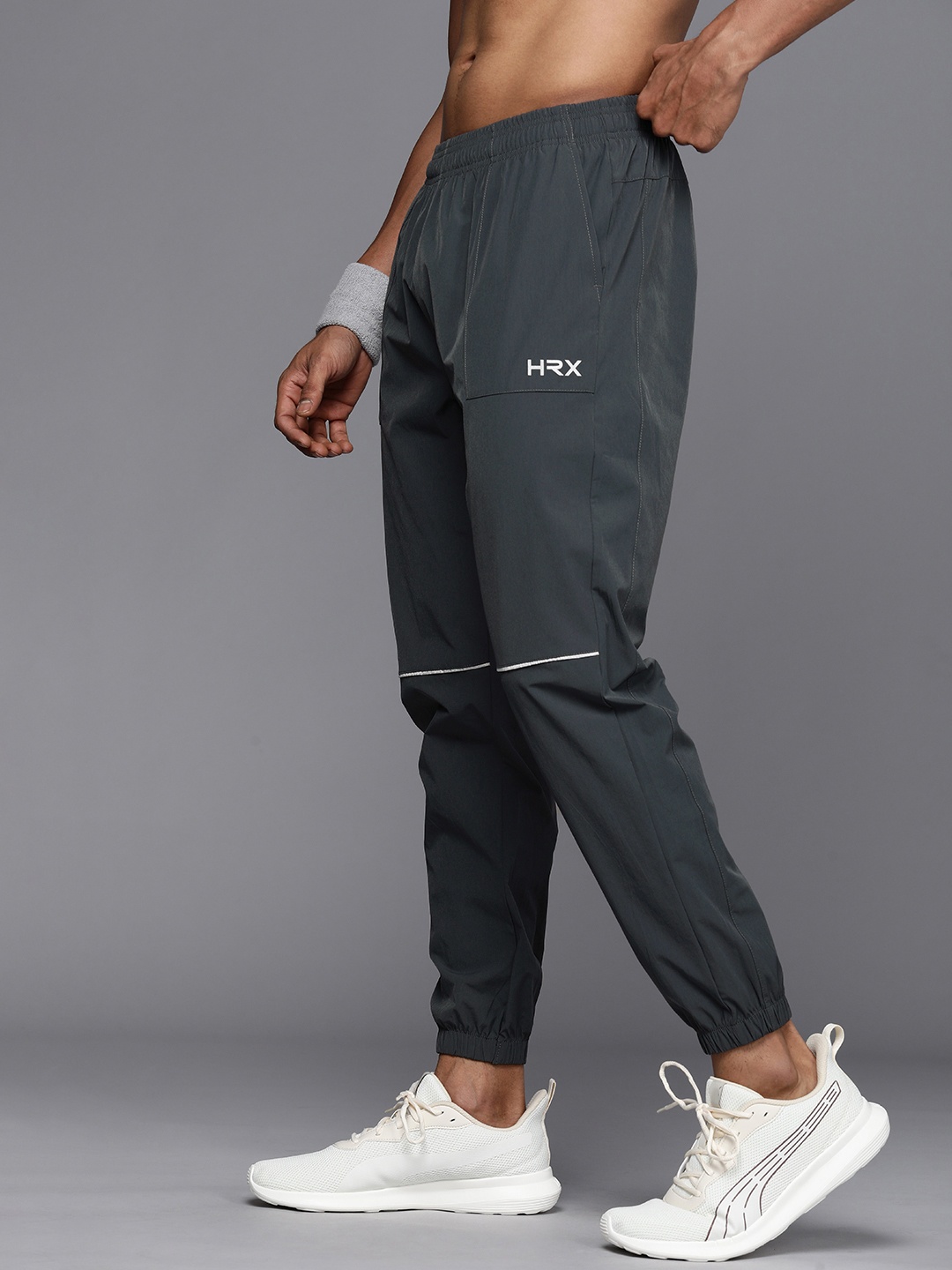 

HRX by Hrithik Roshan Men Rapid-Dry Antimicrobial Training Joggers, Charcoal